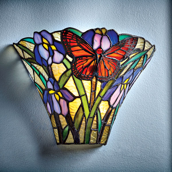 Art Glass Butterfly Wireless Sconce