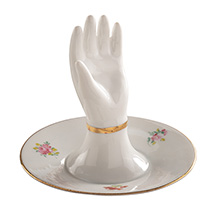 Alternate image A Helping Hand Porcelain Ring Holder