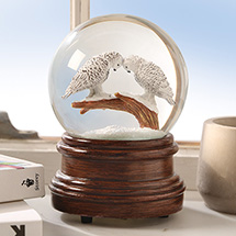 Product Image for Perfect Pair Owl Snow Globe