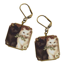 Alternate image Victorian Cats Earrings